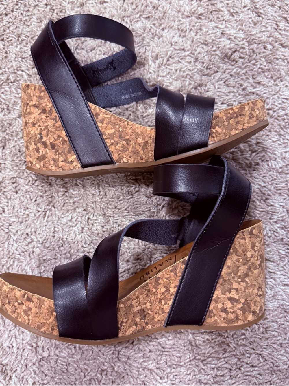 NEW Blowfish Cork Wedge Women's Sz 9 - Picture 4 of 8